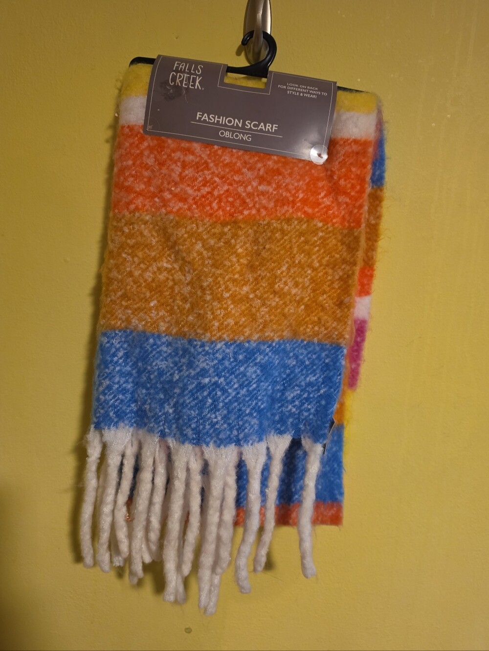 NWT Falls Creek Women's Oblong Winter Fashion Scarf Colorful Thick Stripes